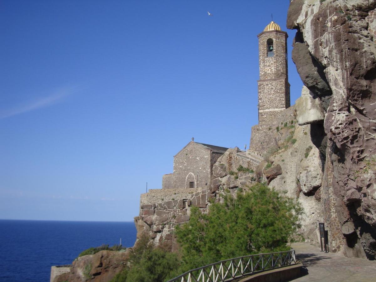 Grazioso Attico Vicino Alla Spiaggia E Al Centro Castelsardo Exteriér fotografie